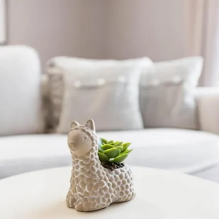 Coffee & Cream Nest Апартаменти Варна